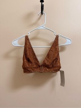 Lizard Thicket Brown Textured V-Neck Crop Top